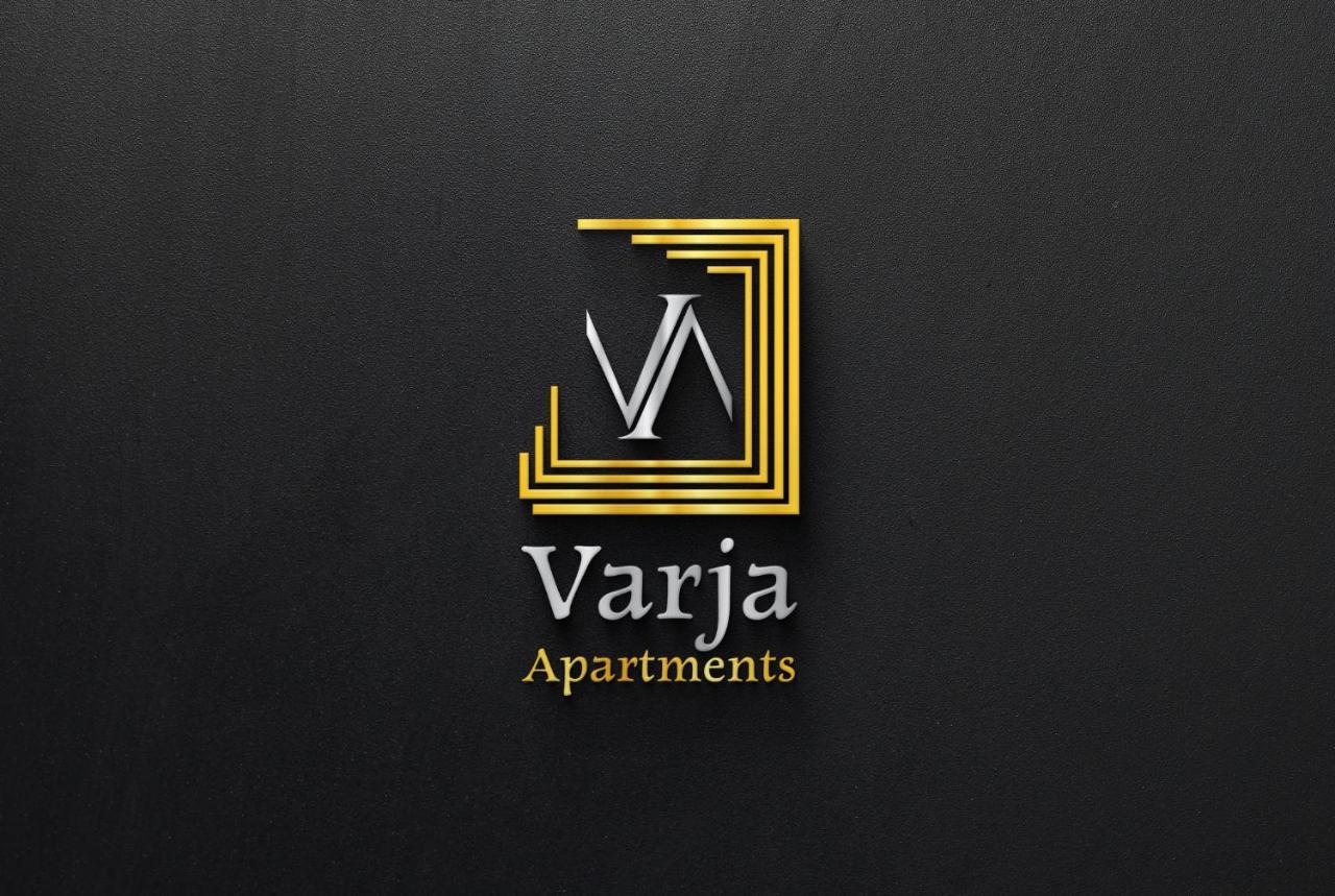 Varja 3 Apartment Przno  Bagian luar foto